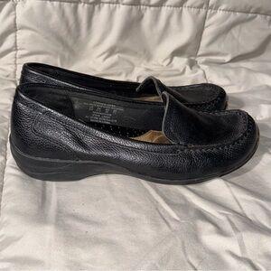 I Love Comfort Black Leather Women's Loafers Sz 9W